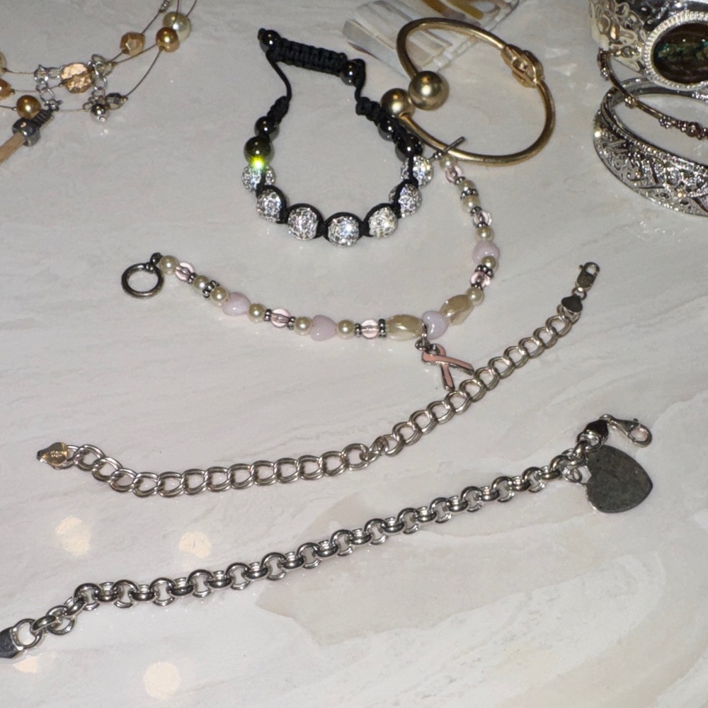 Mixed jewelry necklaces and bracelets - Picture 3 of 9